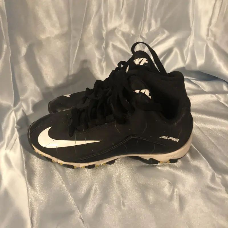 Black Unisex Molded Cleats Nike Cleats