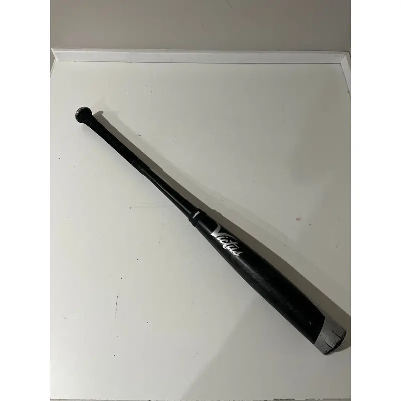 Victus NOX BBCOR Baseball Bat: Model VCBN 33/30, 2 5/8 Inch Diameter