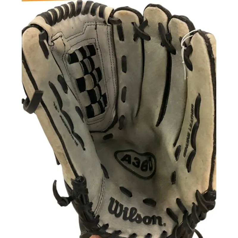 Wilson Right Hand Throw Infield A360 Baseball Glove 12" (Used)