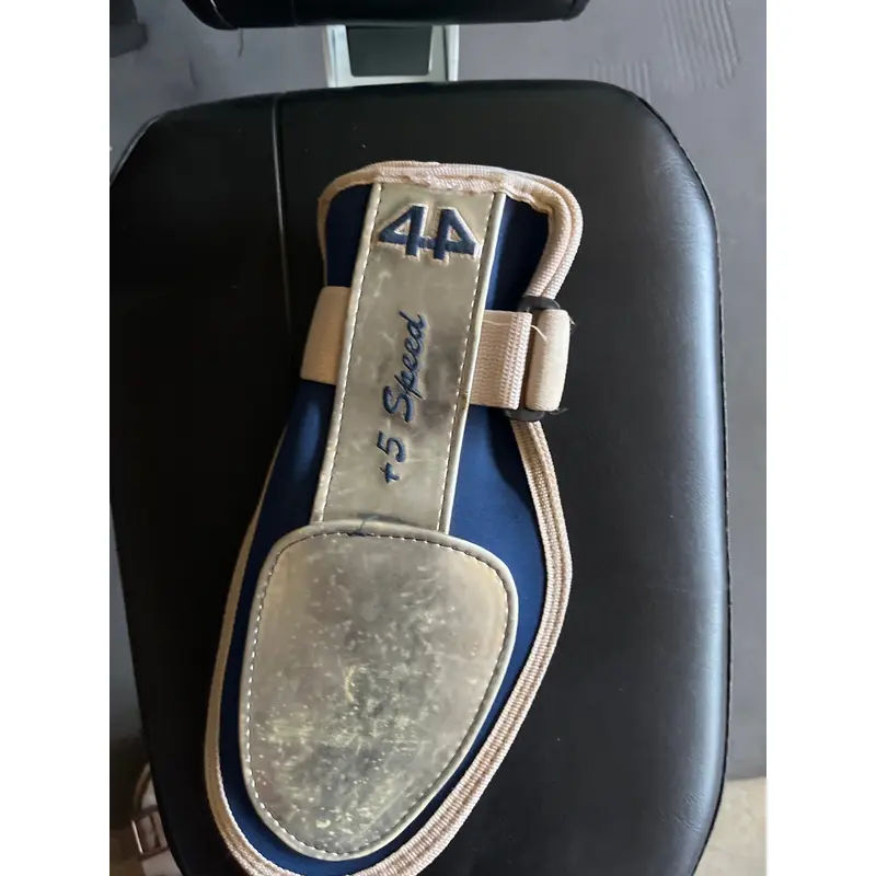 44 sliding mitt
