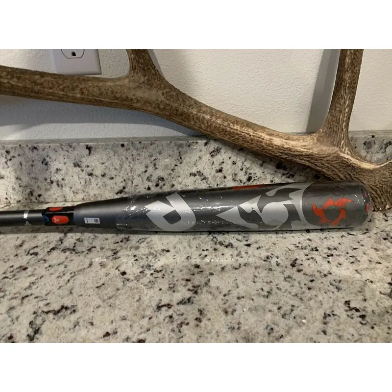 NIW 2020 DeMarini Voodoo BBCOR Baseball Bat 33/30 (-3)