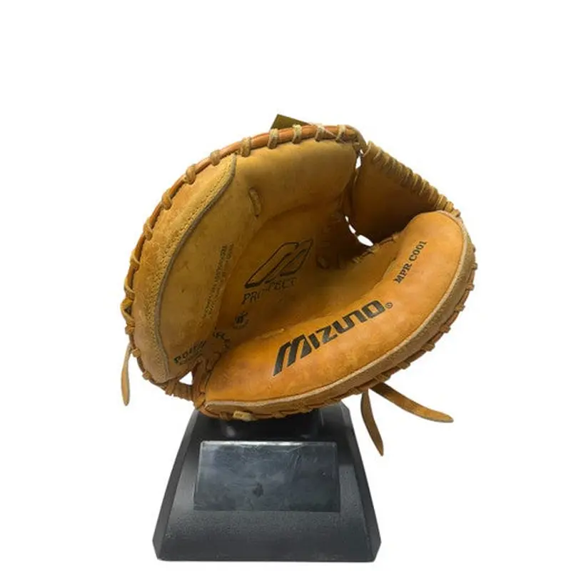 Used Mizuno MPR C001 BB/SB Catchers LH Throw Tan 31 1/2" 11835-S000197531