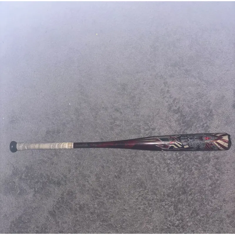 Used DeMarini (-3) 30 oz 33" Voodoo One Bat