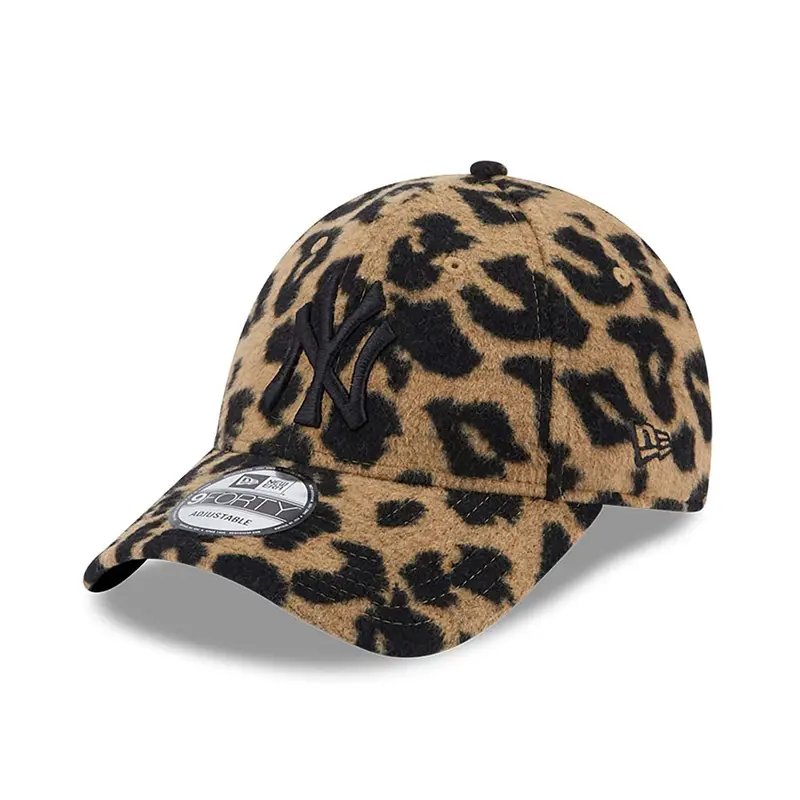 New York Yankees Womens Leopard All Over Print 9FORTY Adjustable Cap