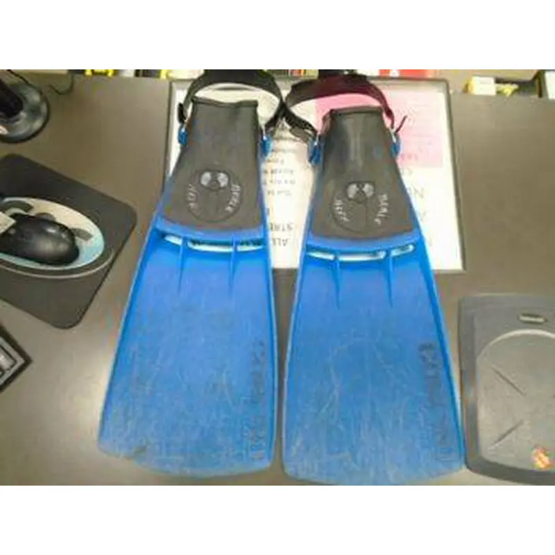 Used Aqua Lung Compro Dive Fins Sz XS