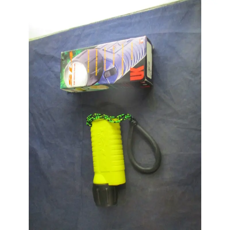 Used UK Sun Light SL4 High-Intensity Dive Flashlight - tested