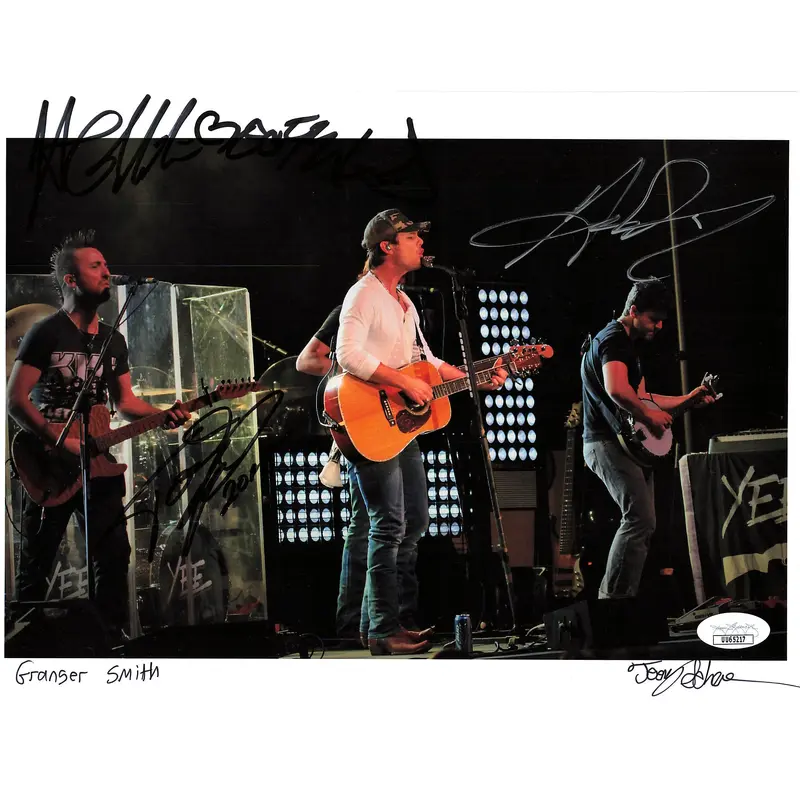 Granger Smith signed 8.5x11 photo JSA Autographed Singer Country