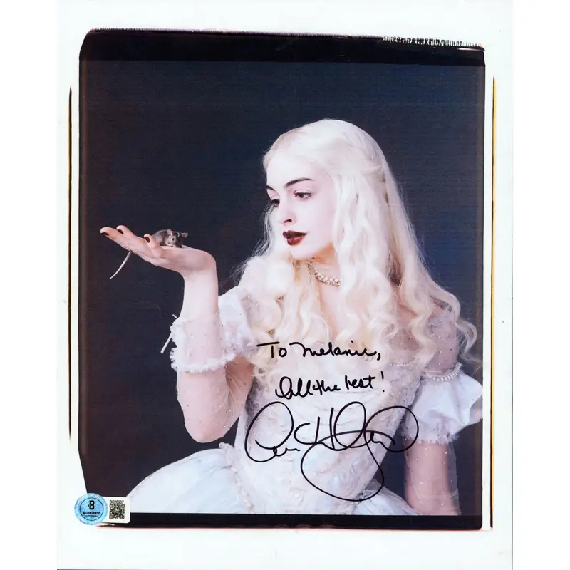 Anne Hathaway Alice in Wonderland ".. All The Best!" Signed 8.5x11 Photo BAS