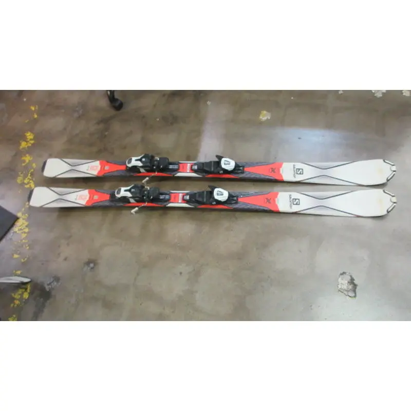 Used Salomon X-Drive Downhill Skis w/ Salomon Bindings Size 161cm
