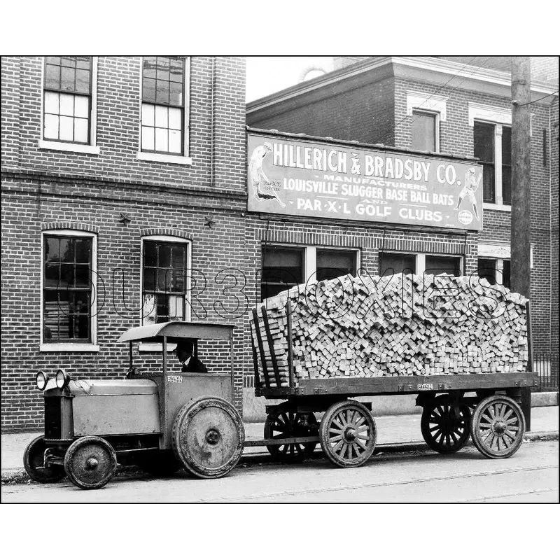 1925 Hillerich & Bradsby Factory 8X10 Photo - Louisville Slugger Bats - 1432