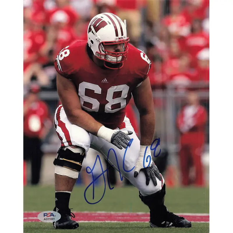 Gabe Carimi Signed 8x10 photo PSA/DNA Chicago Bears Wisconsin Badgers Autographed
