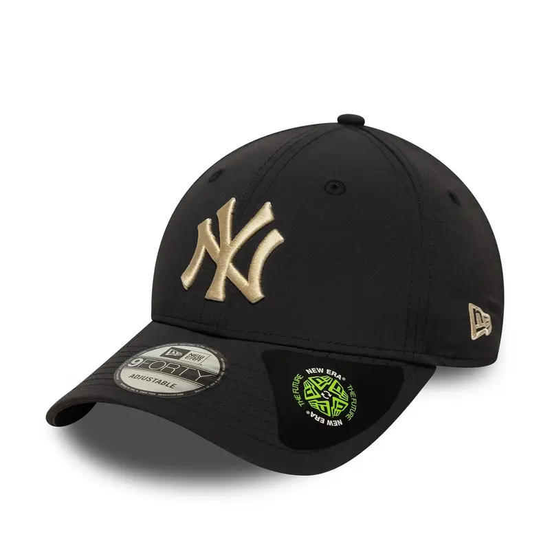 New York Yankees Recycled Black 9FORTY Adjustable Cap