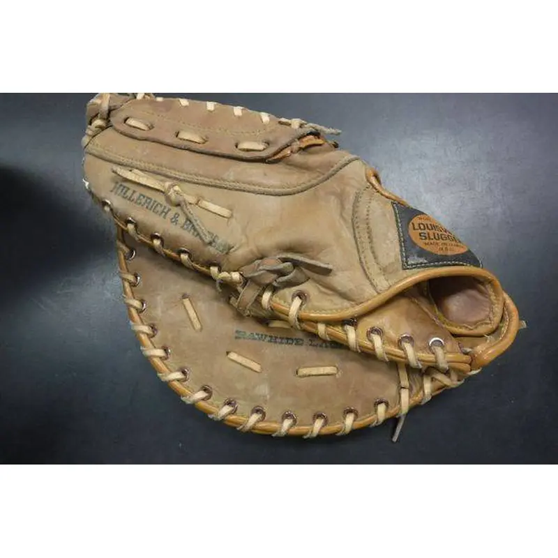 Used Louisville Slugger The Grabber Youth Baseball Glove