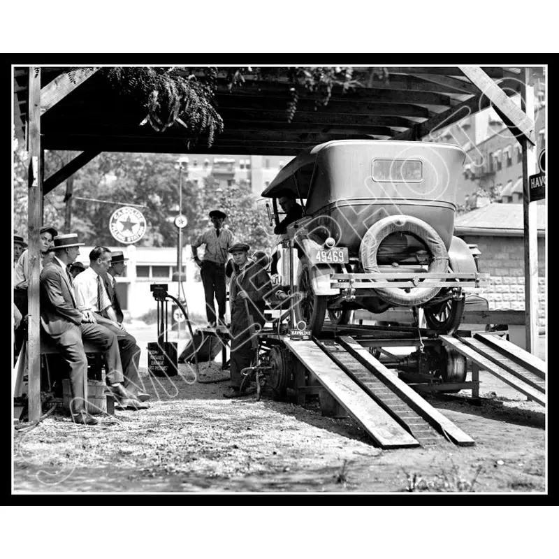 1924 Texaco Gas Station 8X10 Photo - 3044