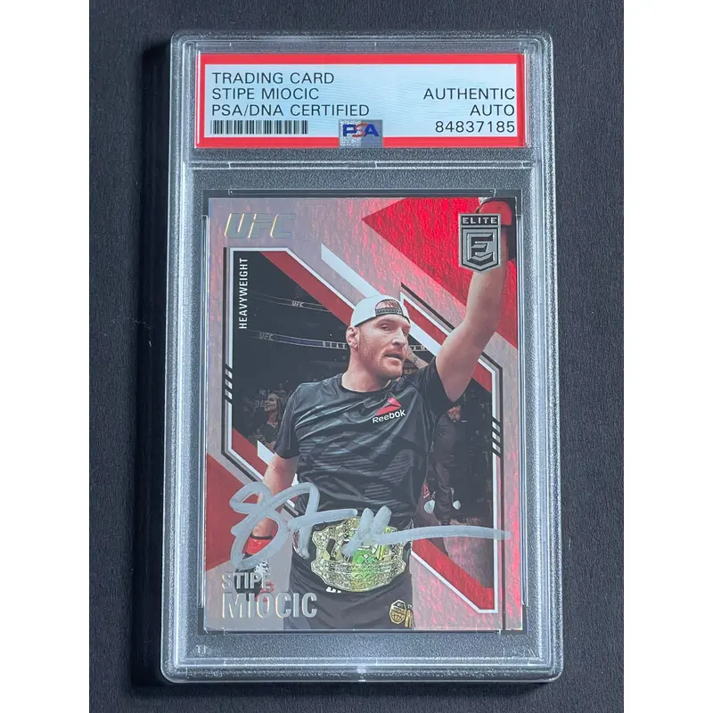 2021 Panini Chronicles Elite #150 Stipe Miocic Signed Card PSA Slabbed UFC