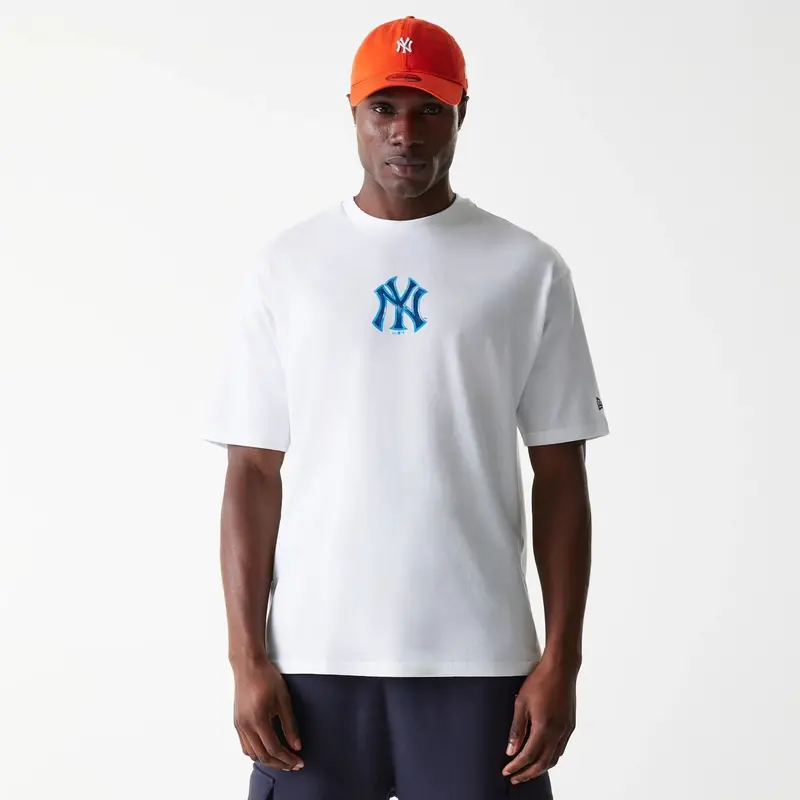 New York Yankees MLB World Series White Oversized T-Shirt