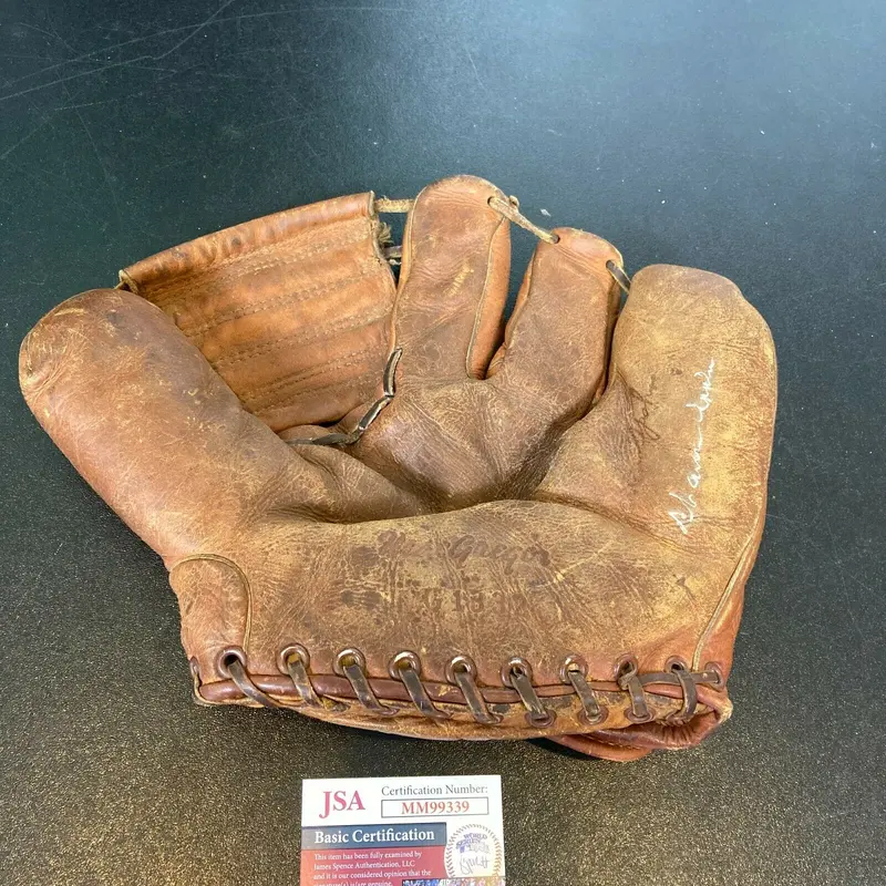 Warren Spahn Signed 1940's Game Model Baseball Glove With JSA COA