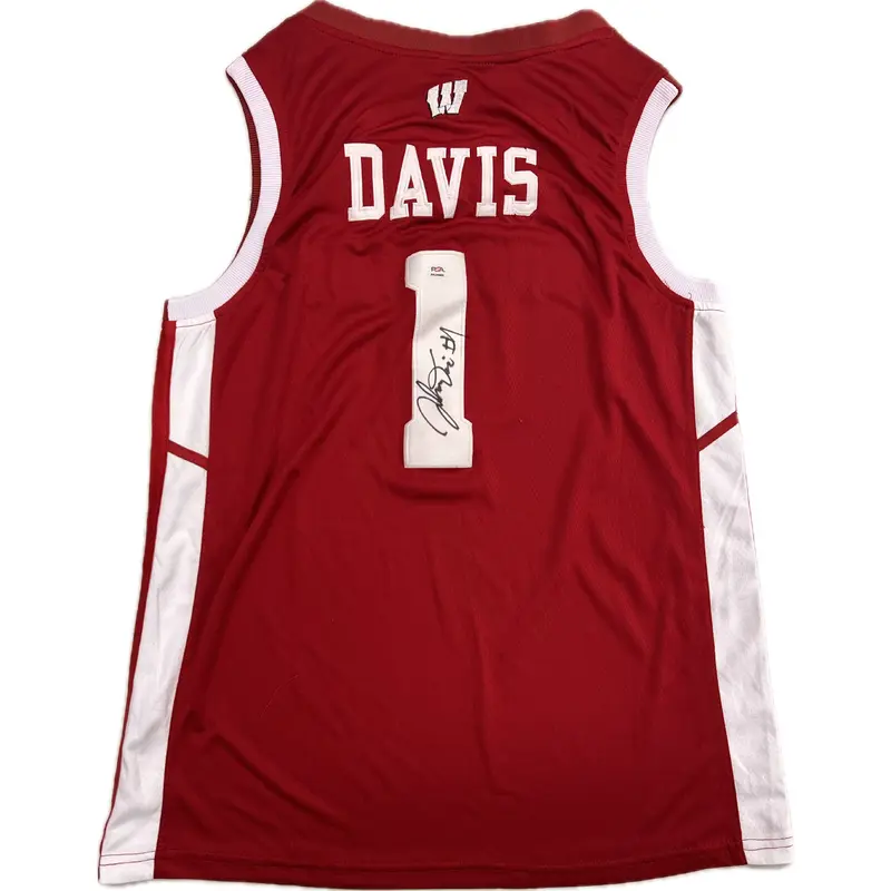 Johnny Davis signed jersey PSA/DNA Autographed Wisconsin