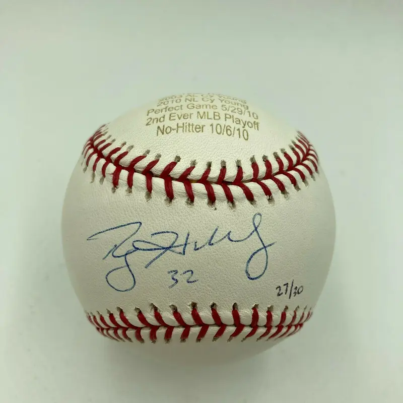 Mint Roy Halladay #32 Signed STAT Major League Baseball PSA DNA Sticker