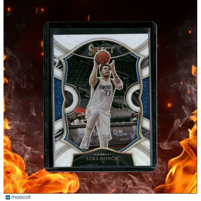 2021-22 Panini Select Luka Doncic Concourse Silver Prizm #15