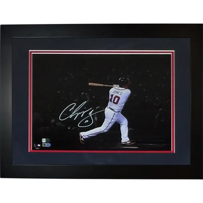 Chipper Jones Autographed Atlanta Braves Deluxe Framed 11x14 Photo - JSA