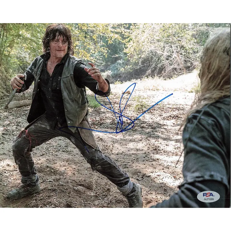 NORMAN REEDUS signed 8x10 photo PSA/DNA Autographed