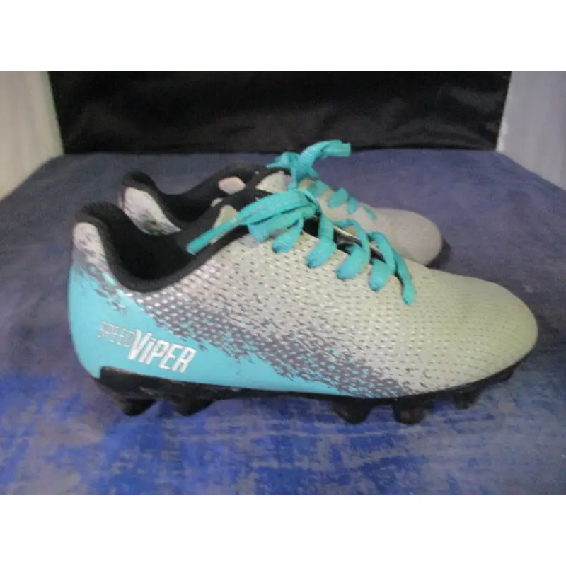Used DSG Speed Viper Soccer Cleats Size 10 Kids
