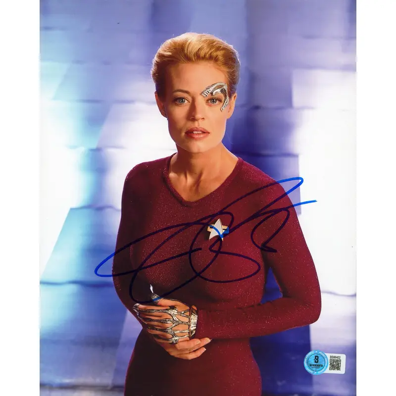 Jeri Ryan Star Trek: Voyager Authentic Signed 8x10 Vertical Photo BAS 2