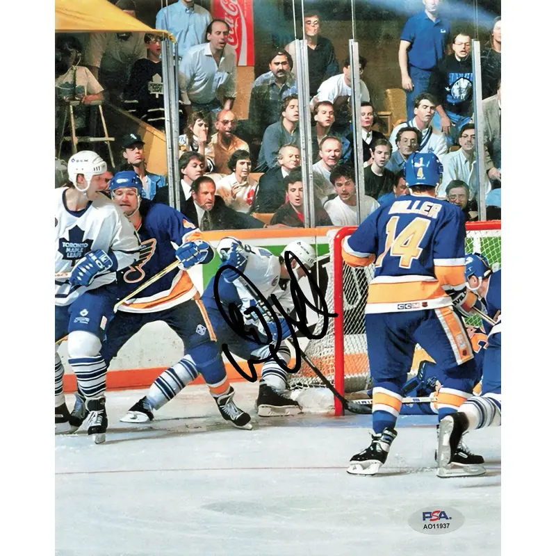 Doug Gilmour signed 8x10 photo PSA/DNA Toronto Maple Leafs Autographed