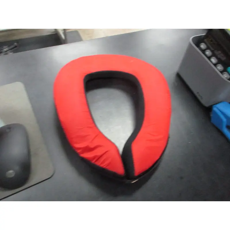 Used EVS RC2 Race Collar