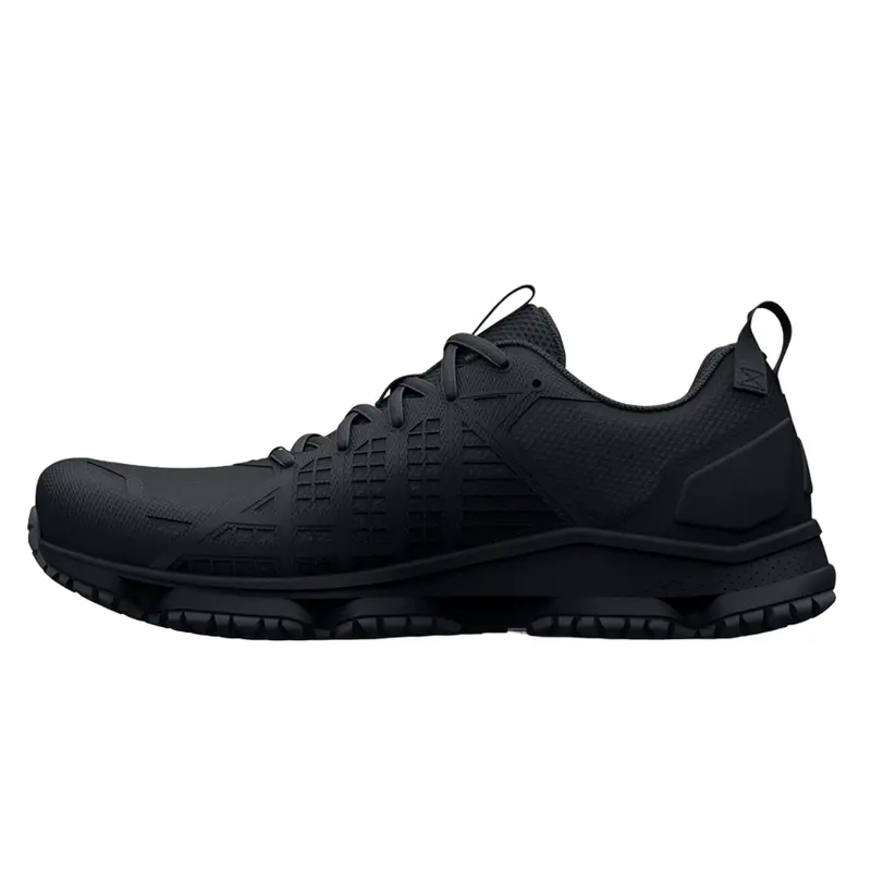 UNDER ARMOUR MENS TENNIS SHOE BLACK UA MG STRIKEFAST COMPOSITE TOE ,3025842-002