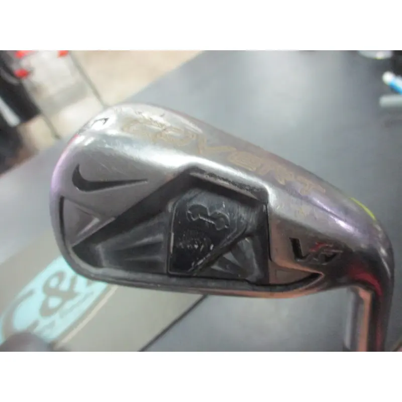 5 IRON Silver Nike Iron (Rip in Grip)