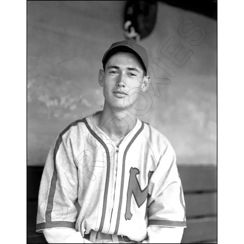 Ted Williams 11X14 Photo - 1938 Minneapolis Millers Red Sox - 833