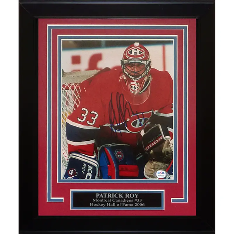 Patrick Roy Autographed Montreal Canadiens Deluxe Framed 8x10 Photo - JSA