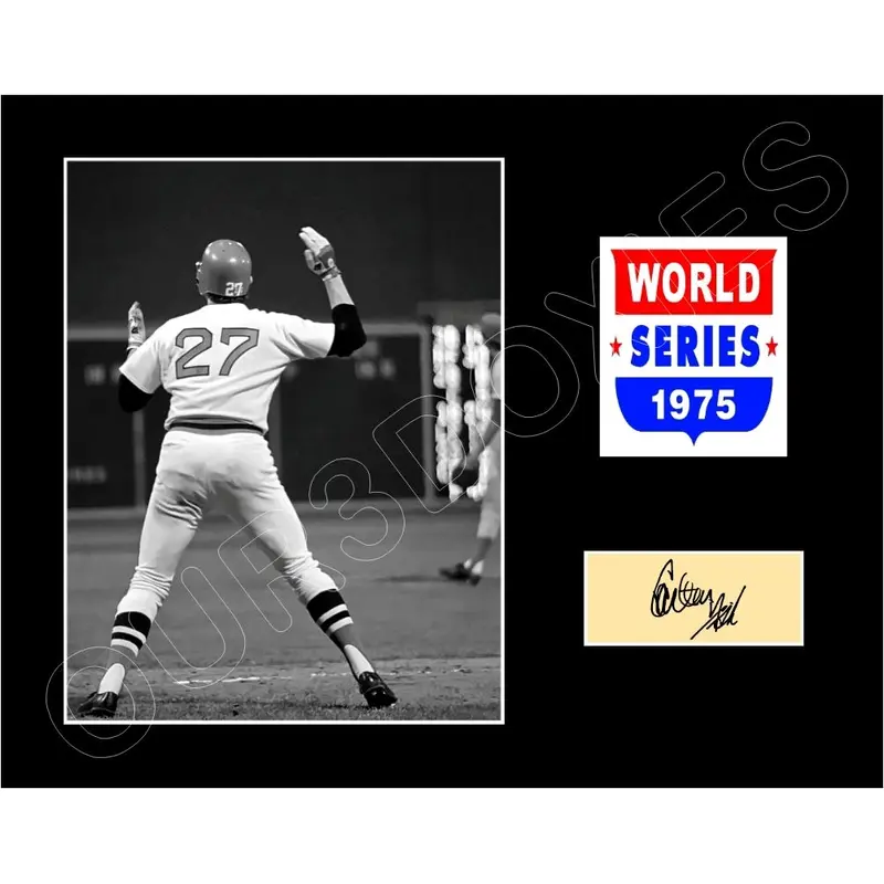 Carlton Fisk 1975 World Series Matted Photo Display 11X14 - Boston Red Sox - 1534
