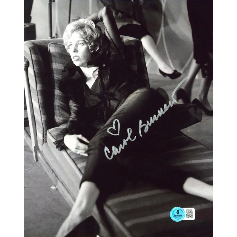 Carol Burnett Authentic Signed 8x10 Black & White Vertical Photo BAS #BQ96520