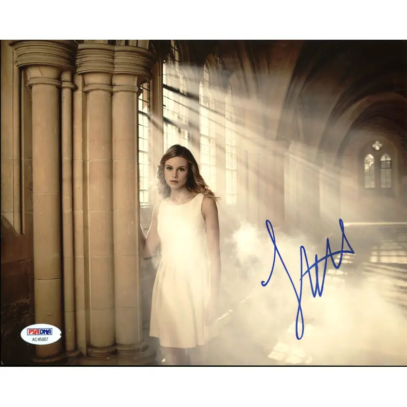 Lucy Fry Sexy Authentic Signed 8X10 Photo Autographed PSA/DNA #AC45007