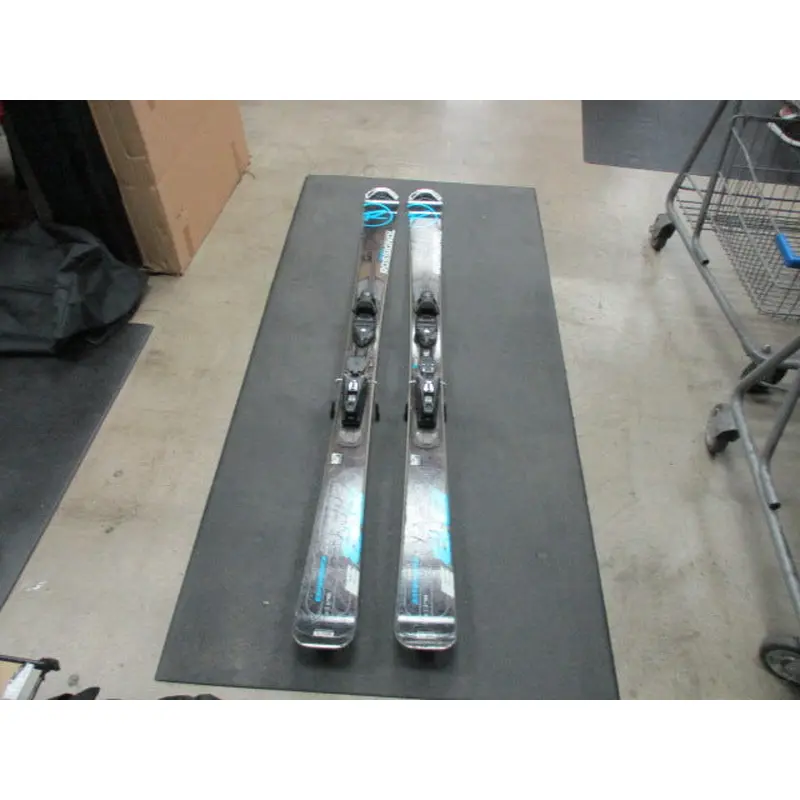 Used Rossignol Experience 178Cm downhill skis With Bindings