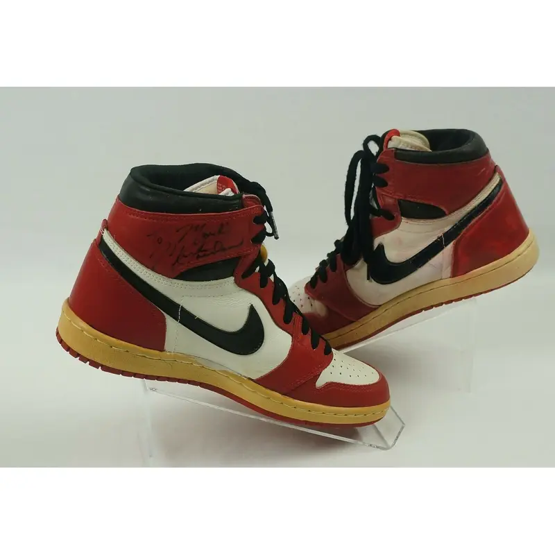Michael Jordan Rookie Signed Pair Of 1985 Nike Jordan 1 Shoes Sneakers JSA & BAS