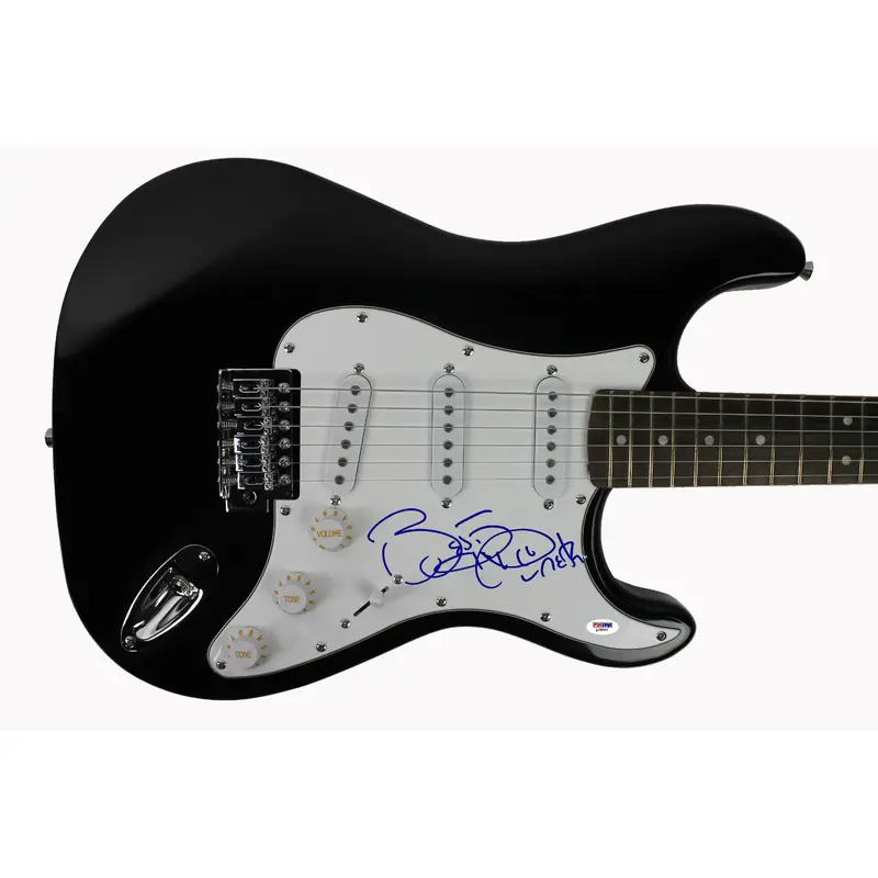 Aretha Franklin Authentic Signed Guitar Autographed PSA/DNA #Q28860