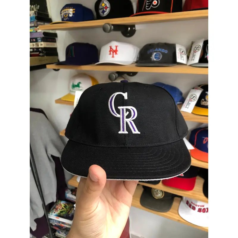 Deadstock Vintage Annco Colorado Rockies Plain Logo Snapback