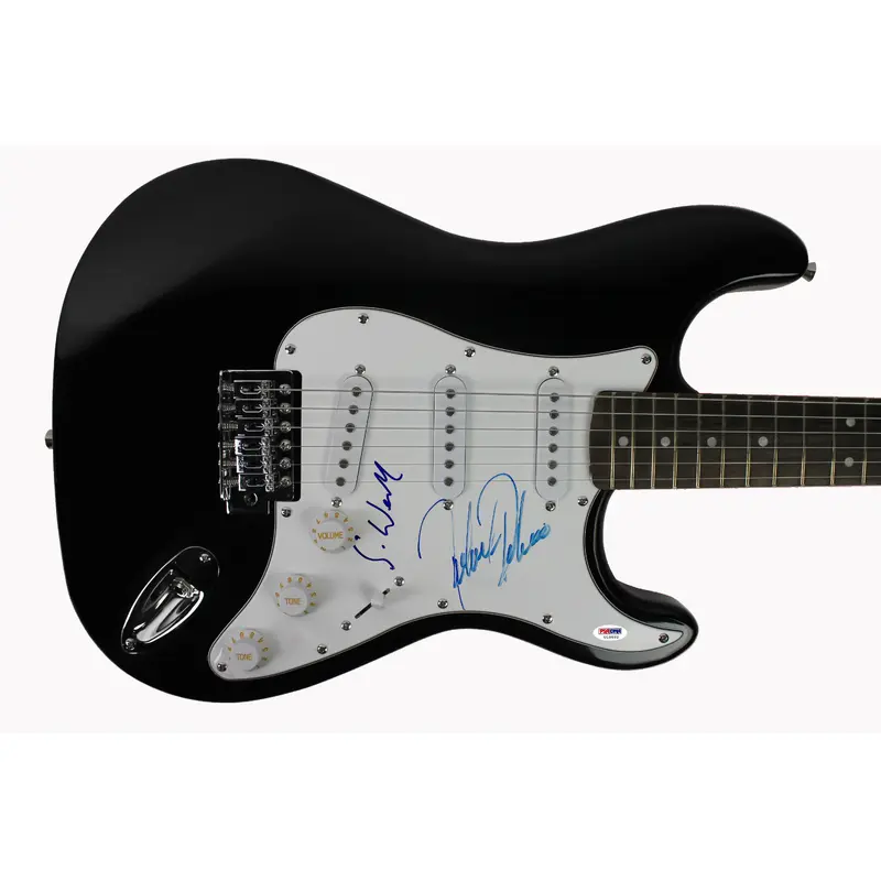 Scott Weiland & Robert Deleo Stone Temple Pilots Signed Guitar PSA/DNA #U18692