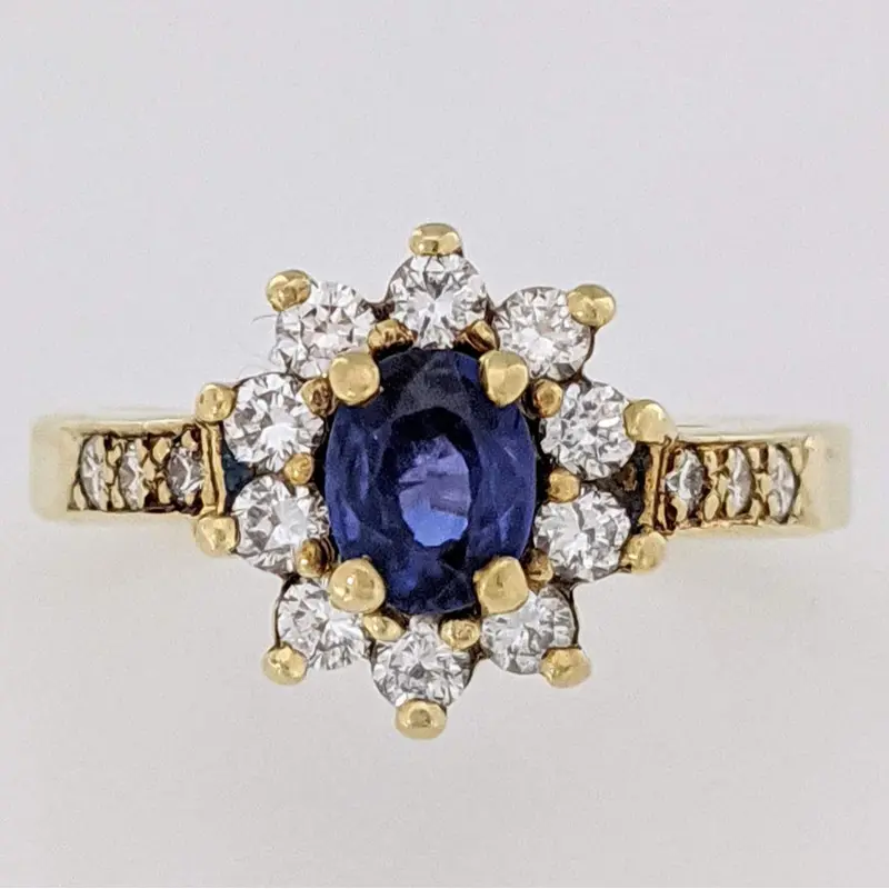 18K SAPPHIRE OVAL 4.5X5.6 "AA" WITH (16) MELEE ESTATE RING 5.2 GRAMS