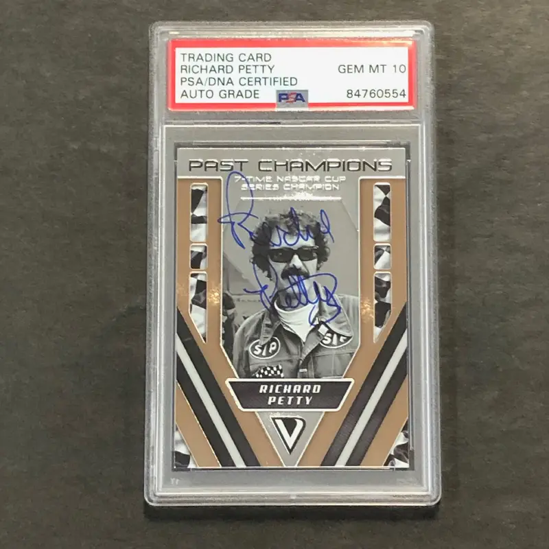 2019 Panini Victory Lap #75 Richard Petty Signed Card AUTO 10 PSA Slabbed Nascar