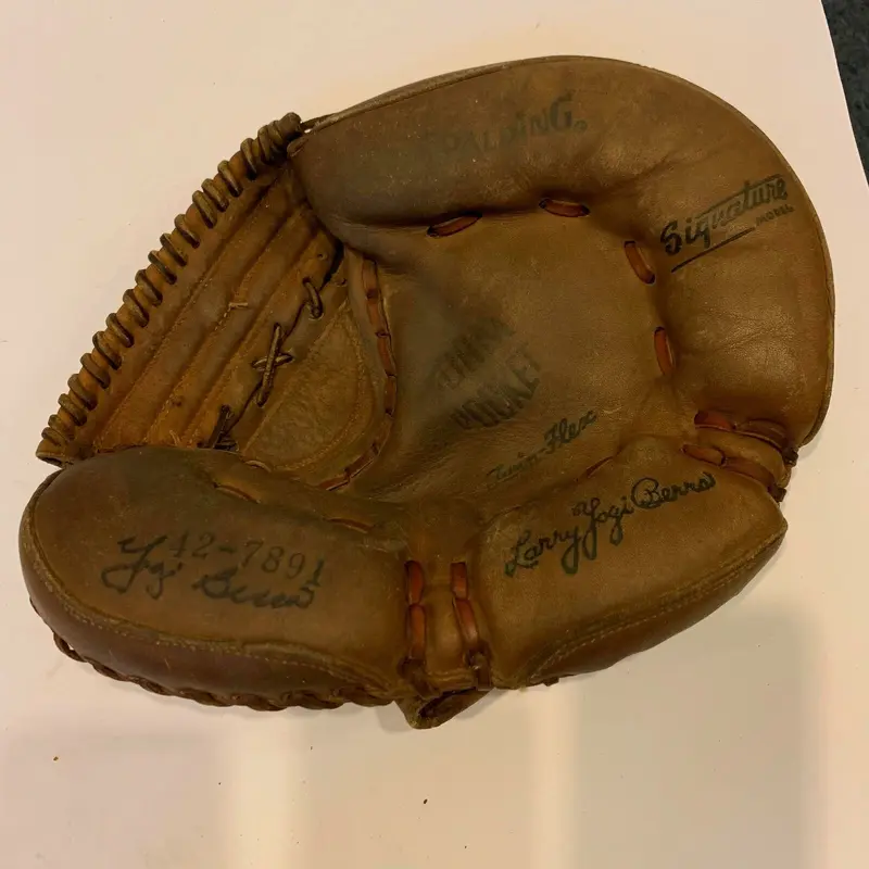 1950's Yogi Berra Signed Spalding Game Model Baseball Glove Catcher's Mitt JSA