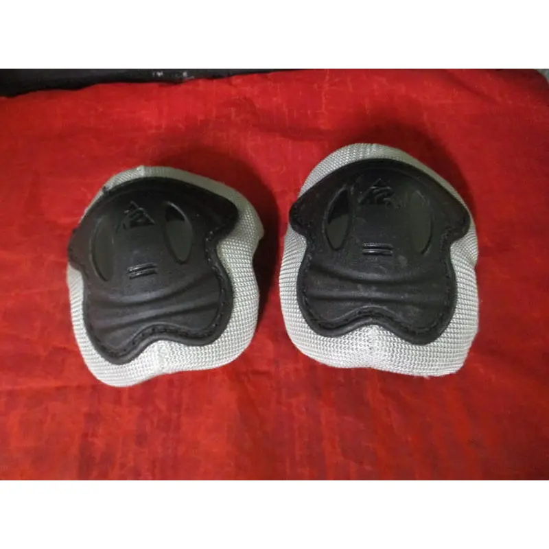 Used K2 Junior Protective Elbow Pads - Black