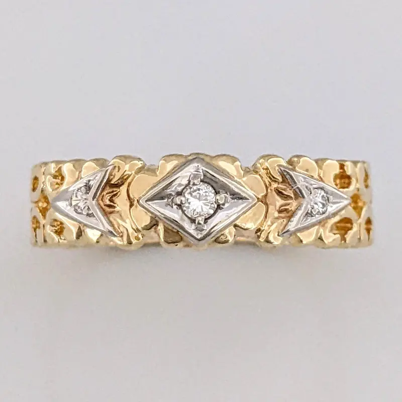 14K DIAMOND ROUND (3) OPEN "C" LINK DESIGN ESTATE BAND 4.3 GRAMS