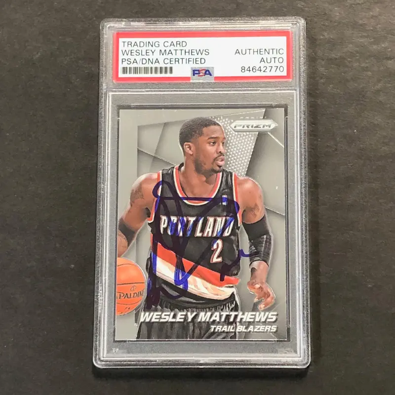 2014-15 Panini Prizm #144 Wesley Matthews Signed Card AUTO PSA Slabbed Trail Blazers