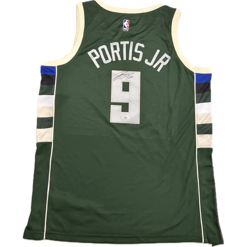 Bobby Portis signed jersey PSA/DNA Milwaukee Bucks Autographed