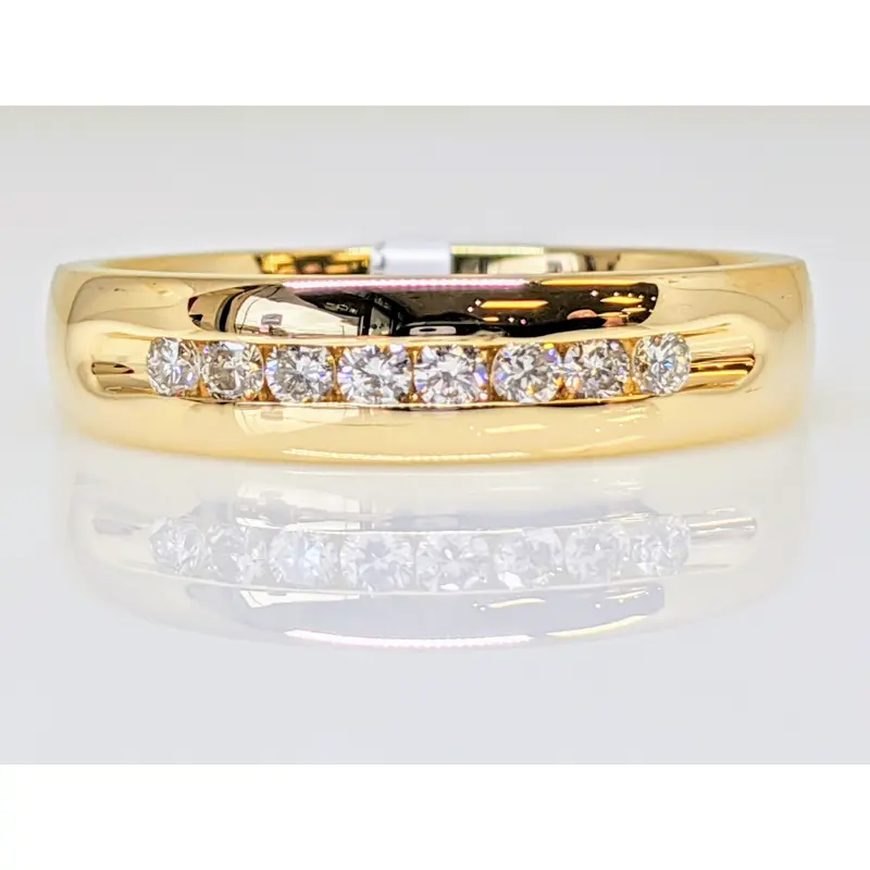 14K .24 CARAT TOTAL WEIGHT VS2 H DIAMOND ROUND (8) CHANNEL SET ESTATE BAND 4.3 GRAMS